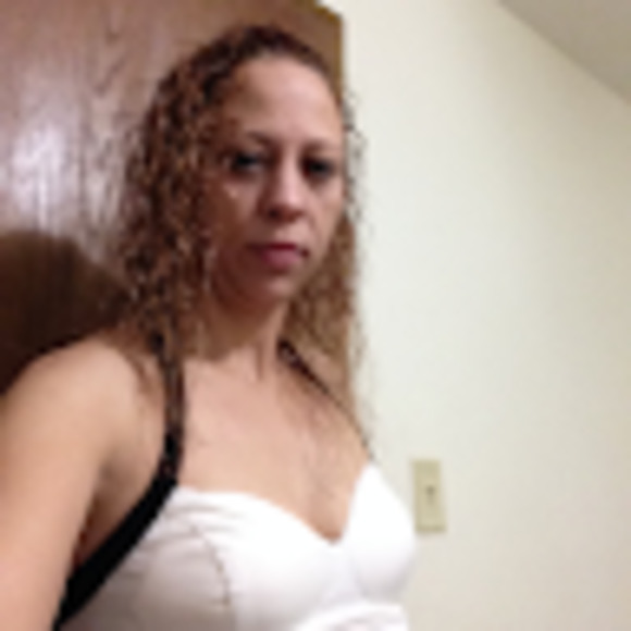 Meet your Posher, Tina - Picture 1 of 1